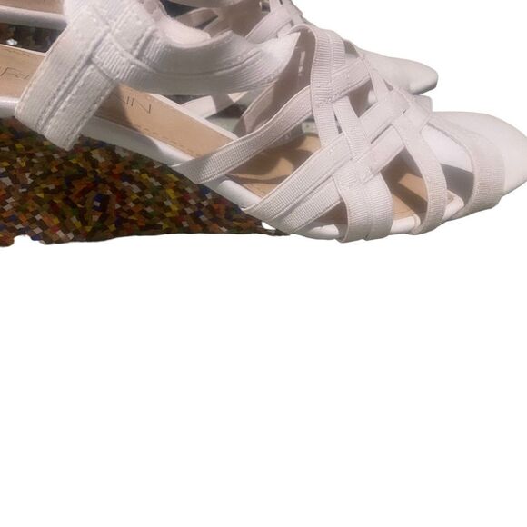 Aubrey Lynn White Strap Sandals Size 8 M Colorful Cork Wedge - Picture 3 of 13